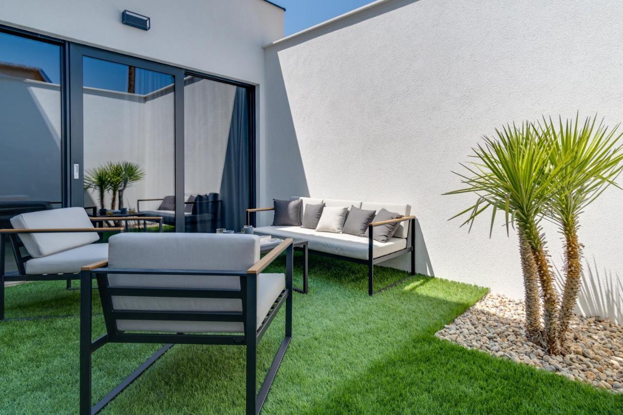 New! Villa Bava With 4 En-Suite Bedrooms, Heated 33 Sqm Pool Omiš Zewnętrze zdjęcie